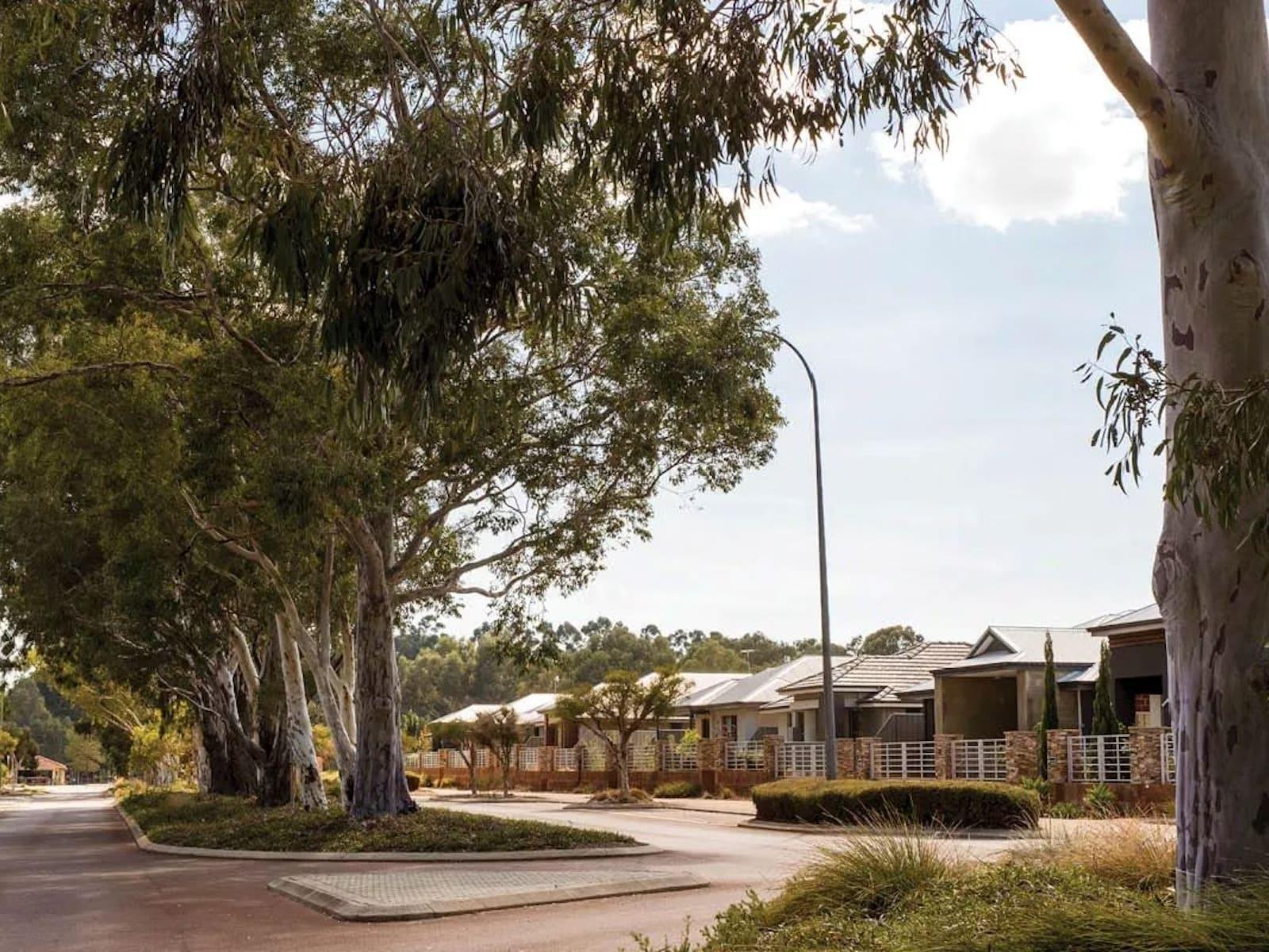 Dual Key 3-Bedroom, 2-Bathroom Home in The Glades Byford – Full Turnkey Investment Opportunity