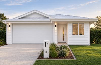 4-Bedroom, 2-Bathroom House in Dawn, Walloon, QLD