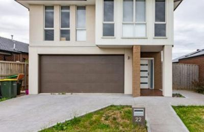 5-Bedroom, 5-Bathroom House in Wyndham Vale, Wyndham Vale, VIC