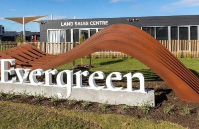 5-Bedroom, 5-Bathroom Co Living in EVERGREEN ESTATE, CLYDE NORTH, VIC