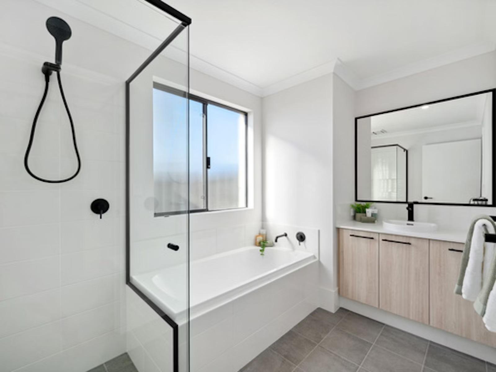 3 Bedroom 3 Bathroom Single Storey House in Bayswater