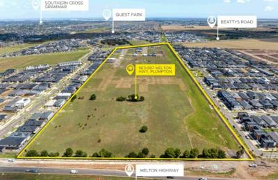 4-Bedroom, 4-Bathroom Co Living in PROSPERITY ESTATE, FRASER RISE, VIC