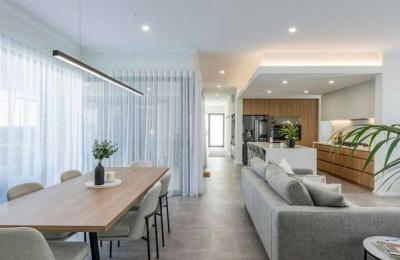 4-Bedroom, 2-Bathroom Dual Occupancy in East Of The Beach, Eglinton, WA