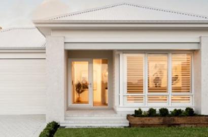 4-Bedroom, 2-Bathroom Home in The Gardens Estate Lakelands – Turnkey Living with Solar & Ducted A/C