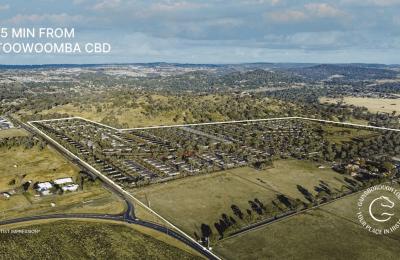 4-Bedroom, 2-Bathroom House in Gainsborough Lodge - Glenvale, Glenvale, QLD