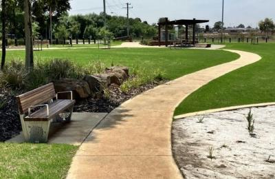 4-Bedroom, 2-Bathroom House in MAPLEWOOD, MELTON SOUTH, VIC