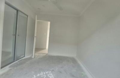 4-Bedroom, 2-Bathroom House in MONTROSE, MORAYFIELD, QLD