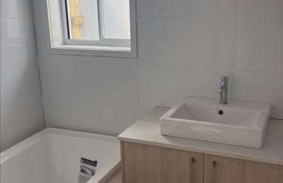 4-Bedroom, 2-Bathroom House in MONTROSE, MORAYFIELD, QLD